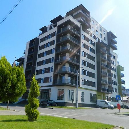 Nufarul Apartament Lejlighed Oradea Eksteriør billede