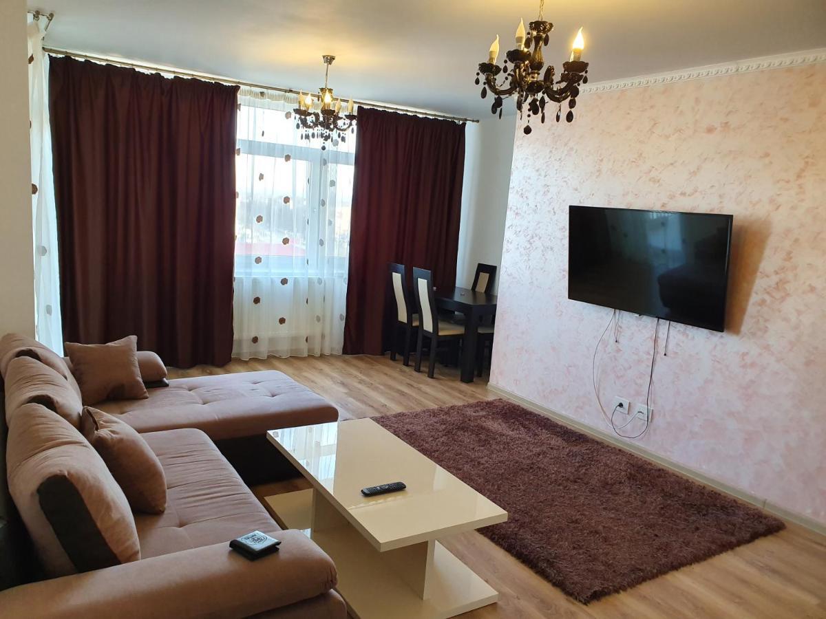 Nufarul Apartament Lejlighed Oradea Eksteriør billede